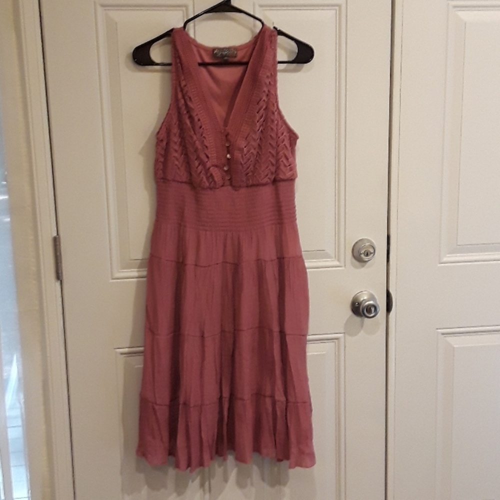 Knee Length Sleeveless Smock Waist Dress